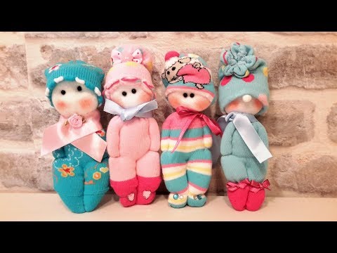 КУКЛЫ ИЗ НОСКОВ СВОИМИ РУКАМИ.. How to make a doll from a sock