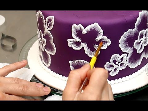 Royal Icing Recipe for Brush Embroidery Cake - Decorando con GLASA REAL by CakesStepbyStep