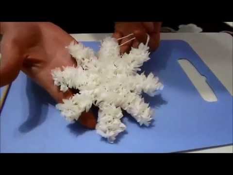 Снежинка из бумаги своими руками. Объемная снежинка в технике торцевания.