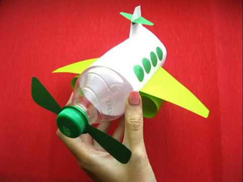 Как сделать самолет из пластиковой бутылки и цветной бумаги