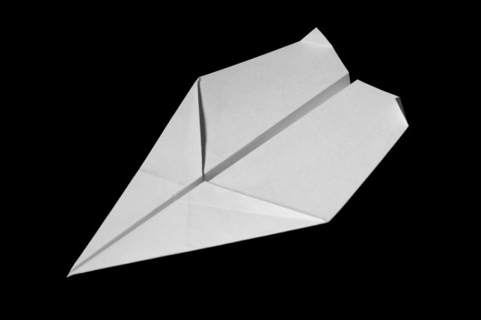Самолёт оригами